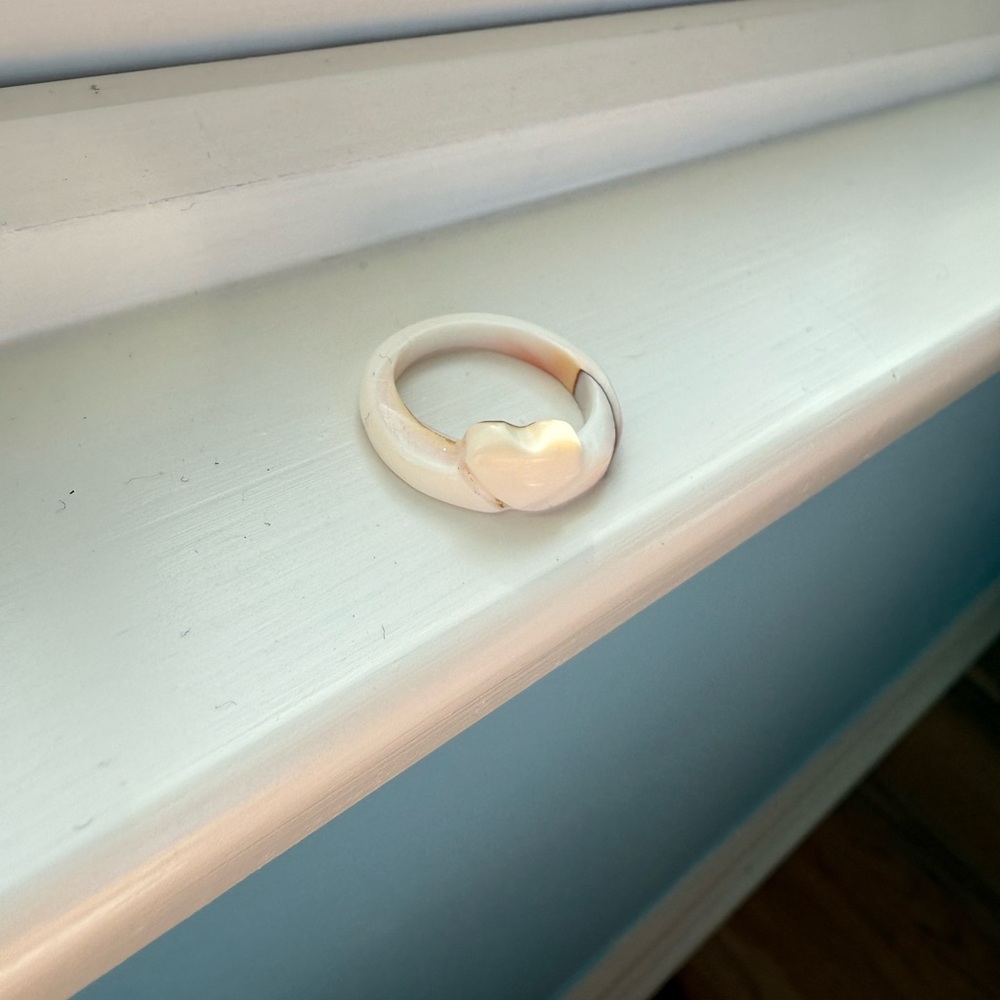White and Coral Heart Shell Ring